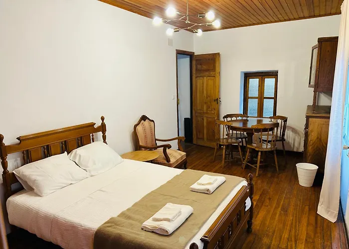 Casa Cerdeira Ribeira Sacra Holiday home *